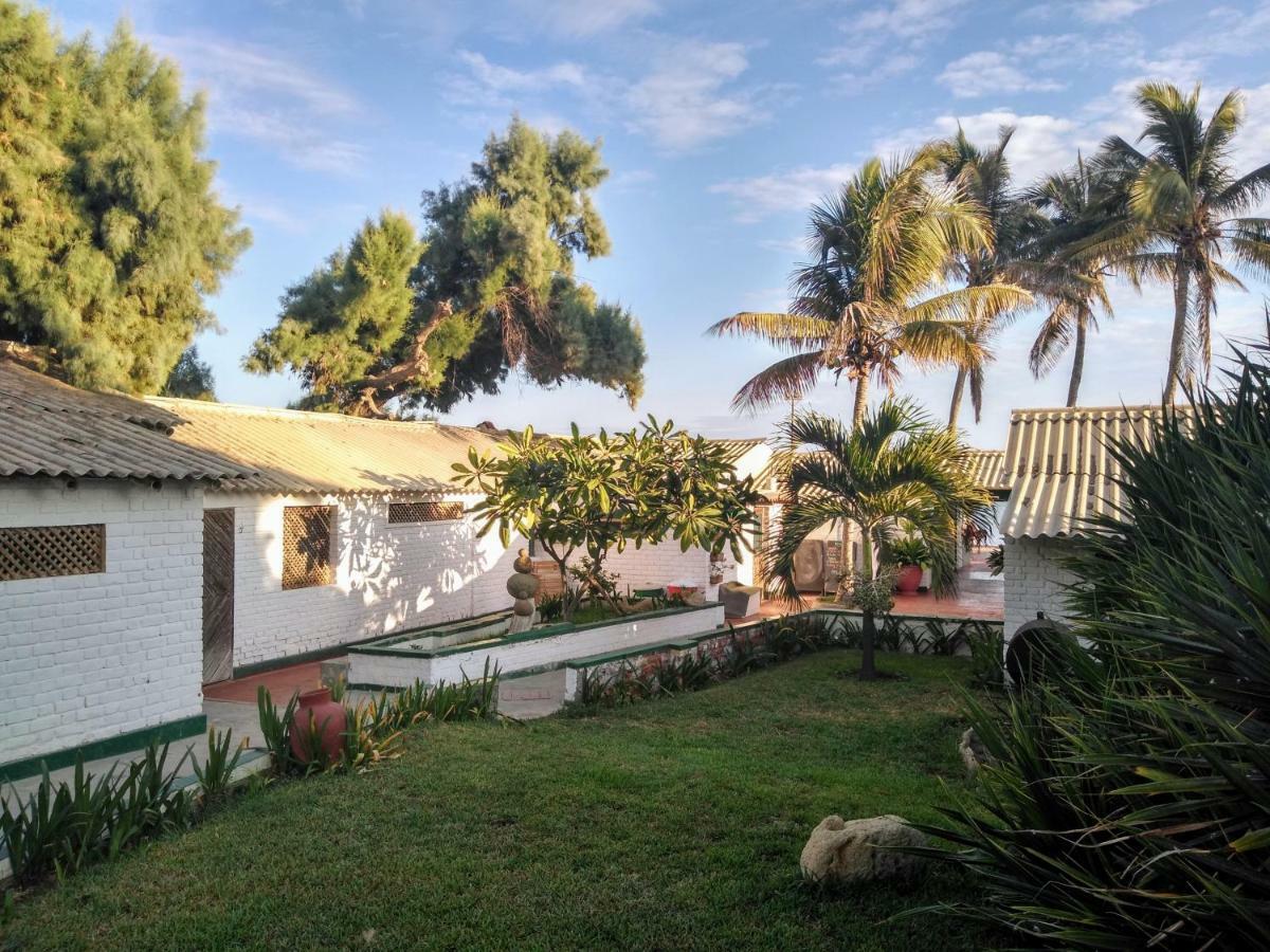Punta Ballenas Mancora Lodge Exterior foto